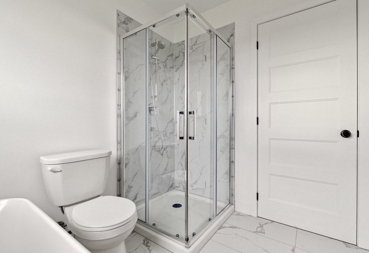 Salle de bains — 118 Rue Siméon-Charland, Saint-Pierre-les-Becquets, G0X 2Z0, Saint-Pierre-les-Becquets