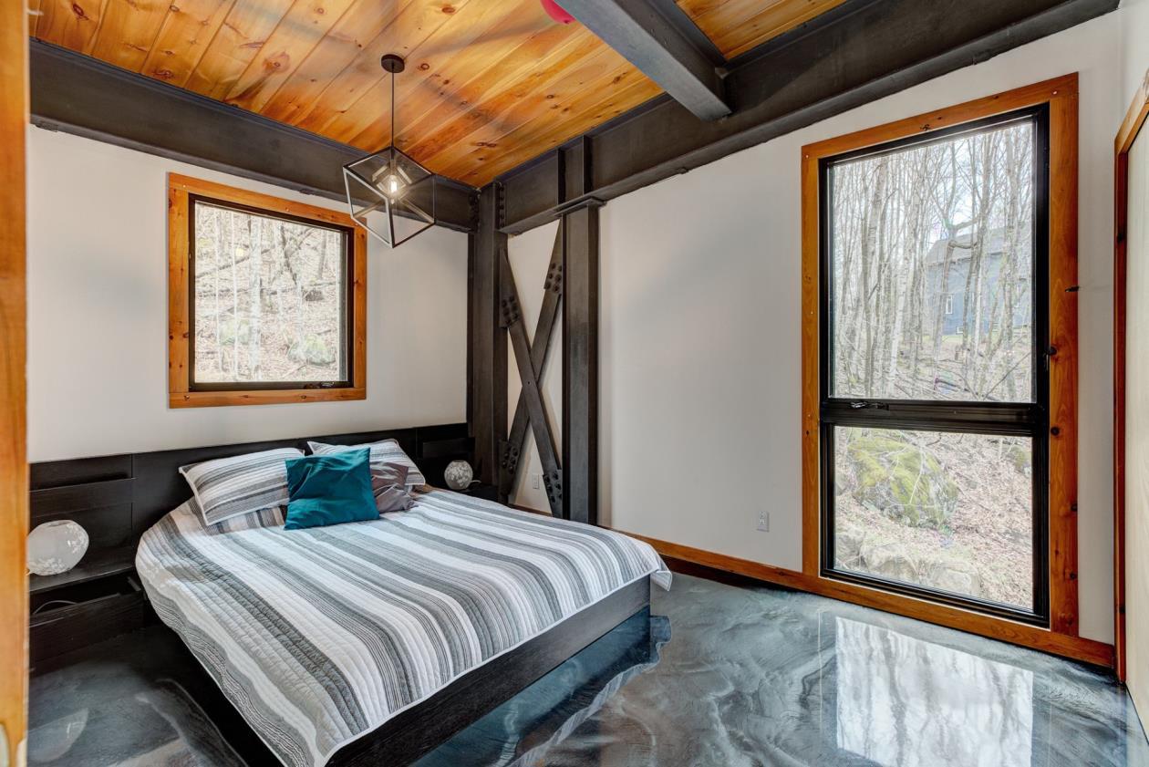 Chambre à coucher — 1013 Rue de la Corniche, Morin-Heights, J0R 1H0, Morin-Heights