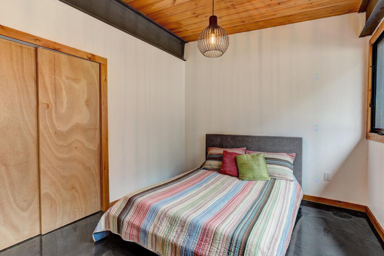 Chambre à coucher — 1013 Rue de la Corniche, Morin-Heights, J0R 1H0, Morin-Heights