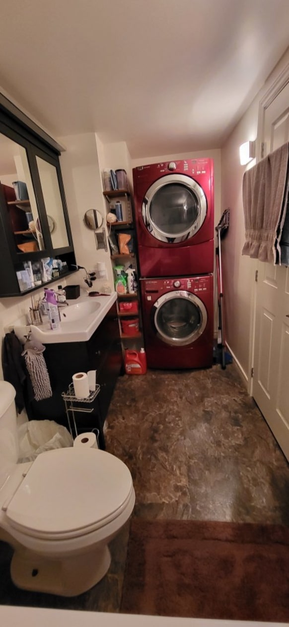 Salle de bains — 5980 Chem. du Curé-Barrette, Terrebonne, J7M 1N1, Terrebonne