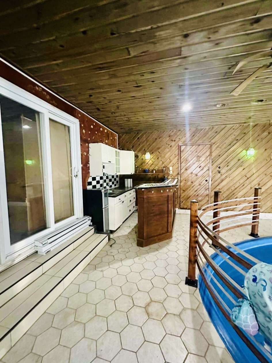 Piscine — 1346 Rue des Laurentides, Mascouche , J7K 3C2, Mascouche 