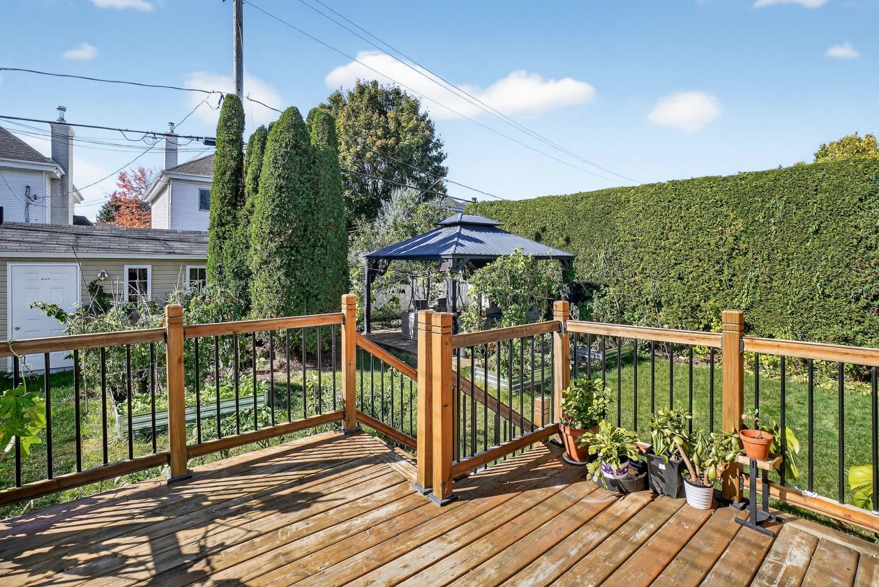 Cour — 3693 Rue Asselin, Longueuil, J4M 2Y1, Longueuil