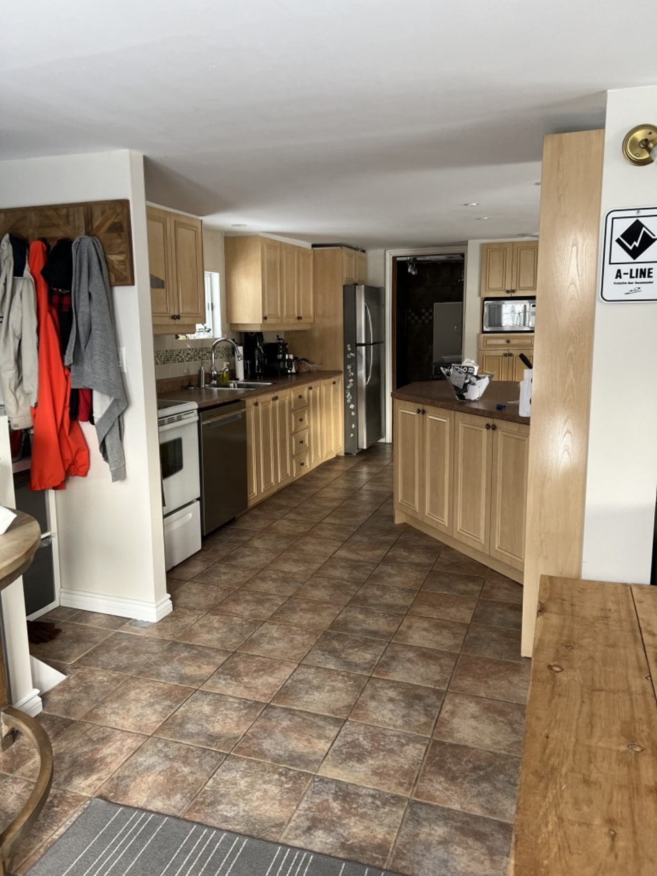 Cuisine — 284 Chem. du Roy, Saint-Augustin-de-Desmaures, G3A 0E2, Saint-Augustin-de-Desmaures