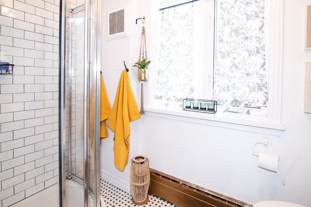 Salle de bains — 626 Boulevard Hébert, Saint-Pascal, G0L 3Y0, Saint-Pascal