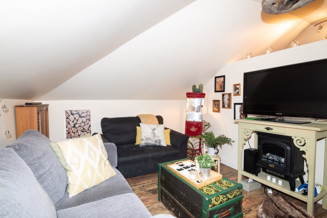 Salon — 626 Boulevard Hébert, Saint-Pascal, G0L 3Y0, Saint-Pascal