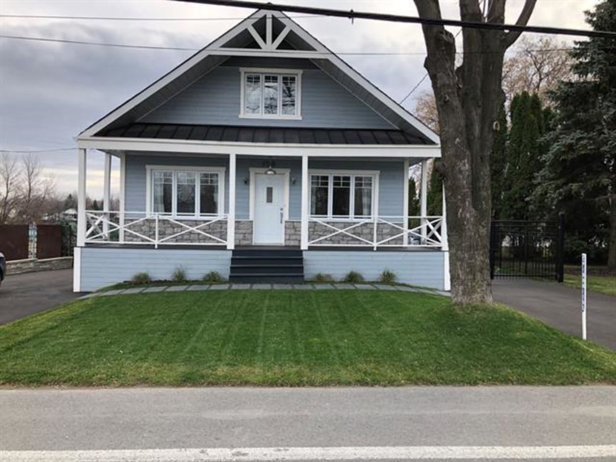 3710  Chem. Saint-Charles