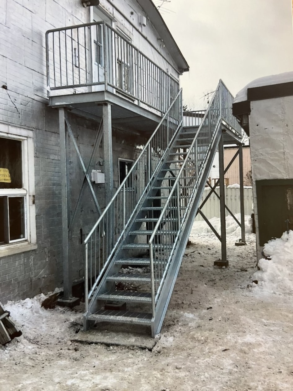 Photo 2 — 586-590 Rue Richard, Joliette, J6E 2T4, Joliette