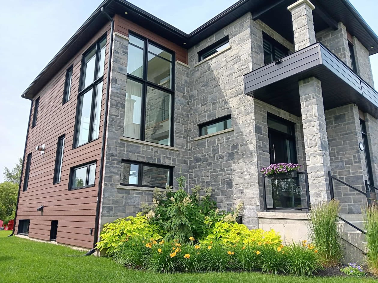 632 rue du Centre-Équestre — photo 2