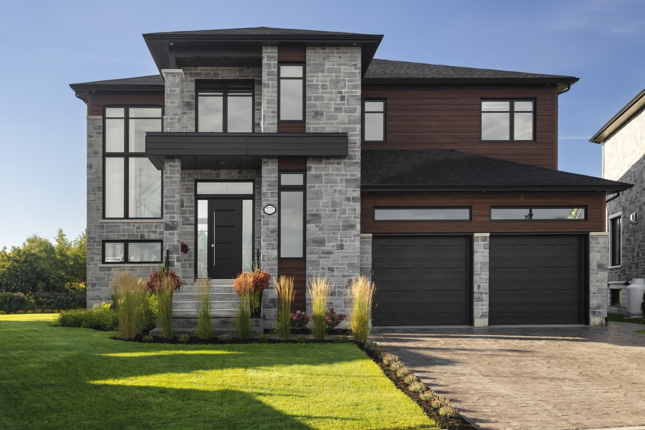 632 rue du Centre-Équestre — photo 1