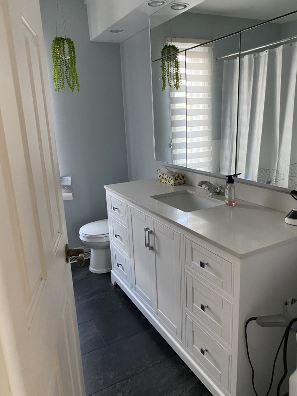Salle de bains — 5 Rue de l'Harmonie, Victoriaville, G6S 1J7, Victoriaville