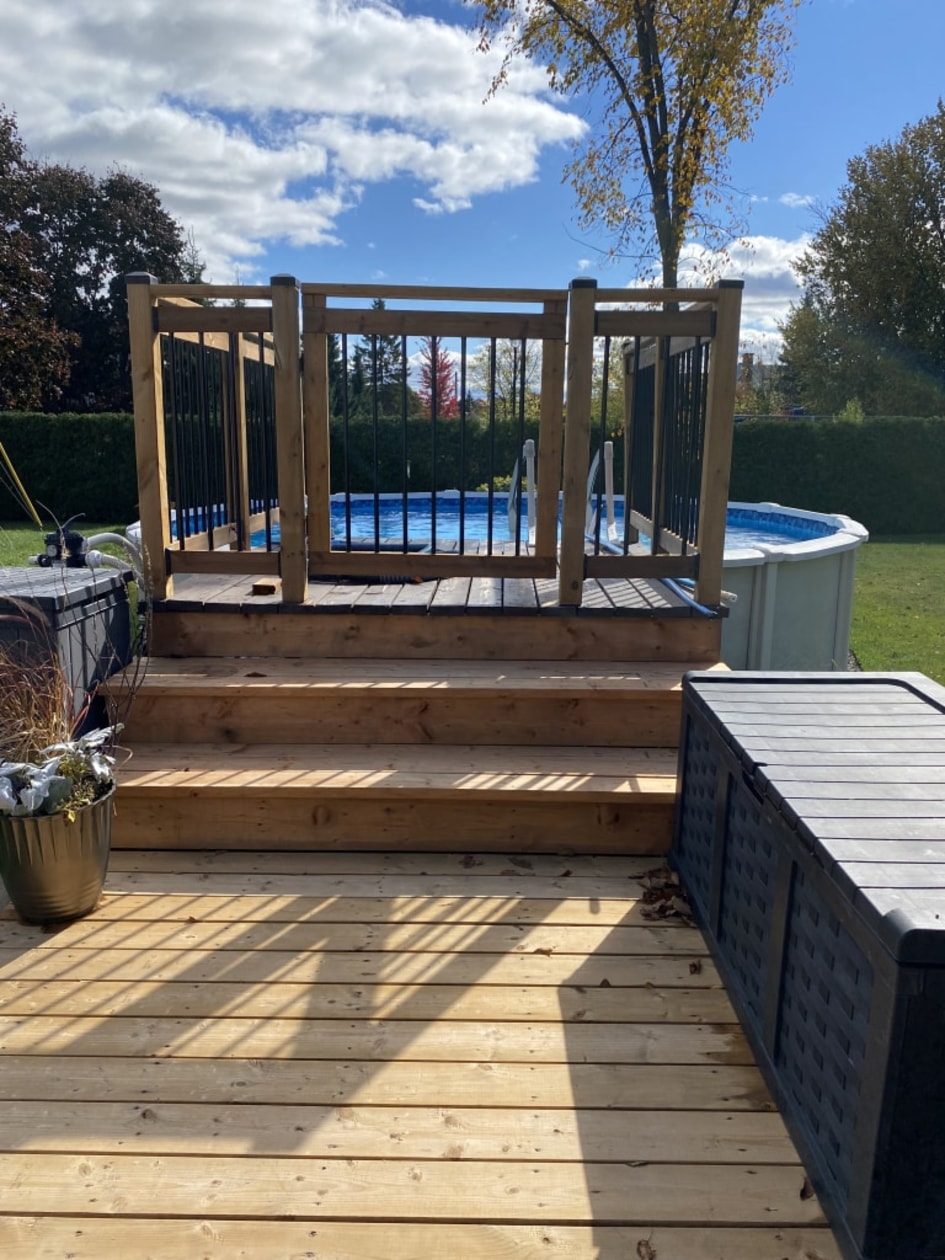 Terrasse — 5 Rue de l'Harmonie, Victoriaville, G6S 1J7, Victoriaville