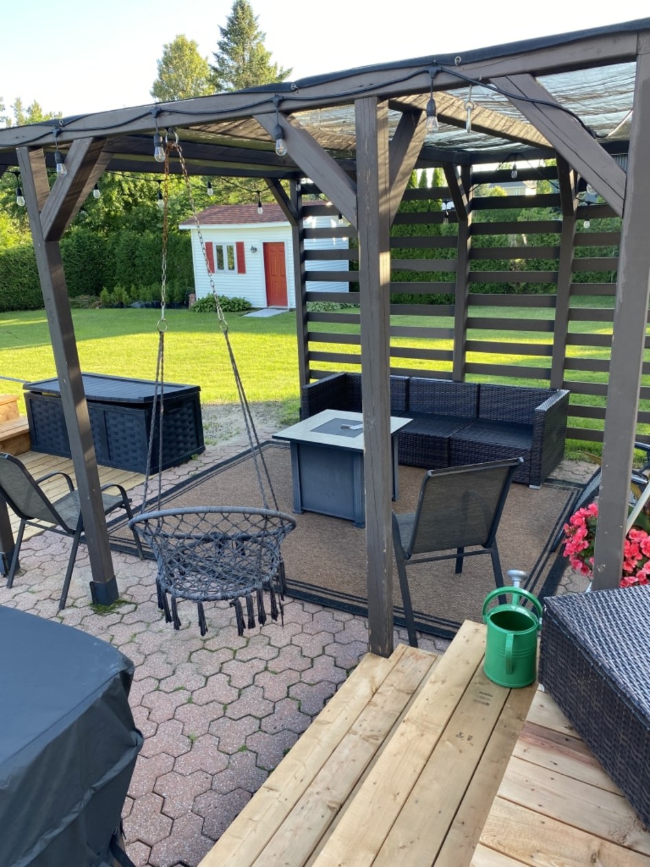 Terrasse — 5 Rue de l'Harmonie, Victoriaville, G6S 1J7, Victoriaville