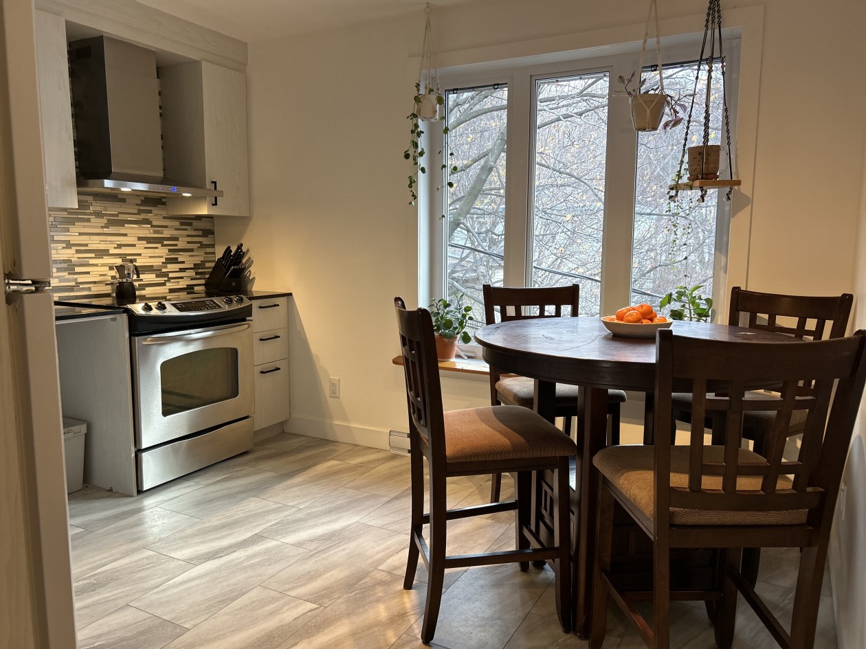 545 Rue Christophe-Colomb O — photo 3