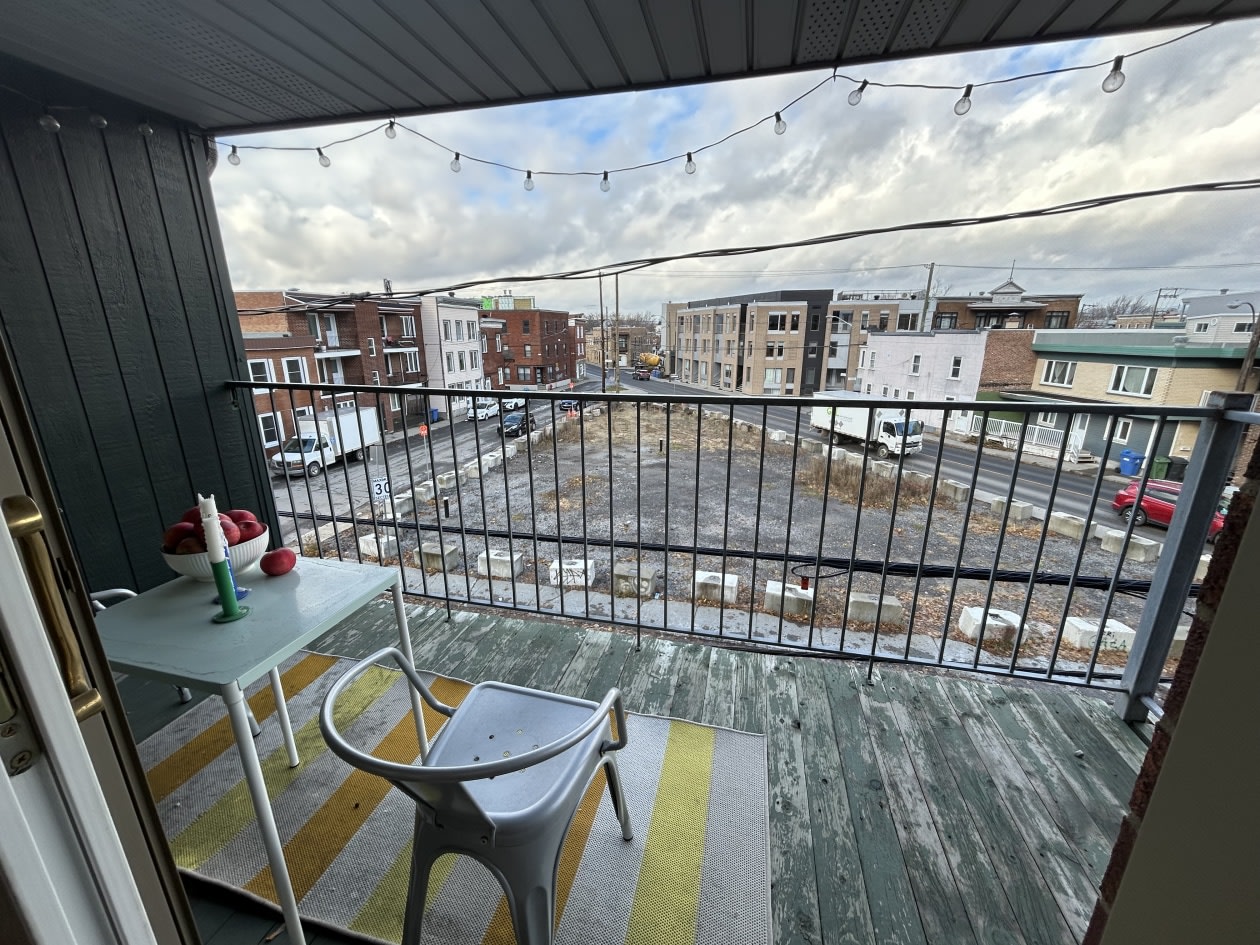 Balcon — 545 Rue Christophe-Colomb O, 5, Québec, G1N 2K1, Québec