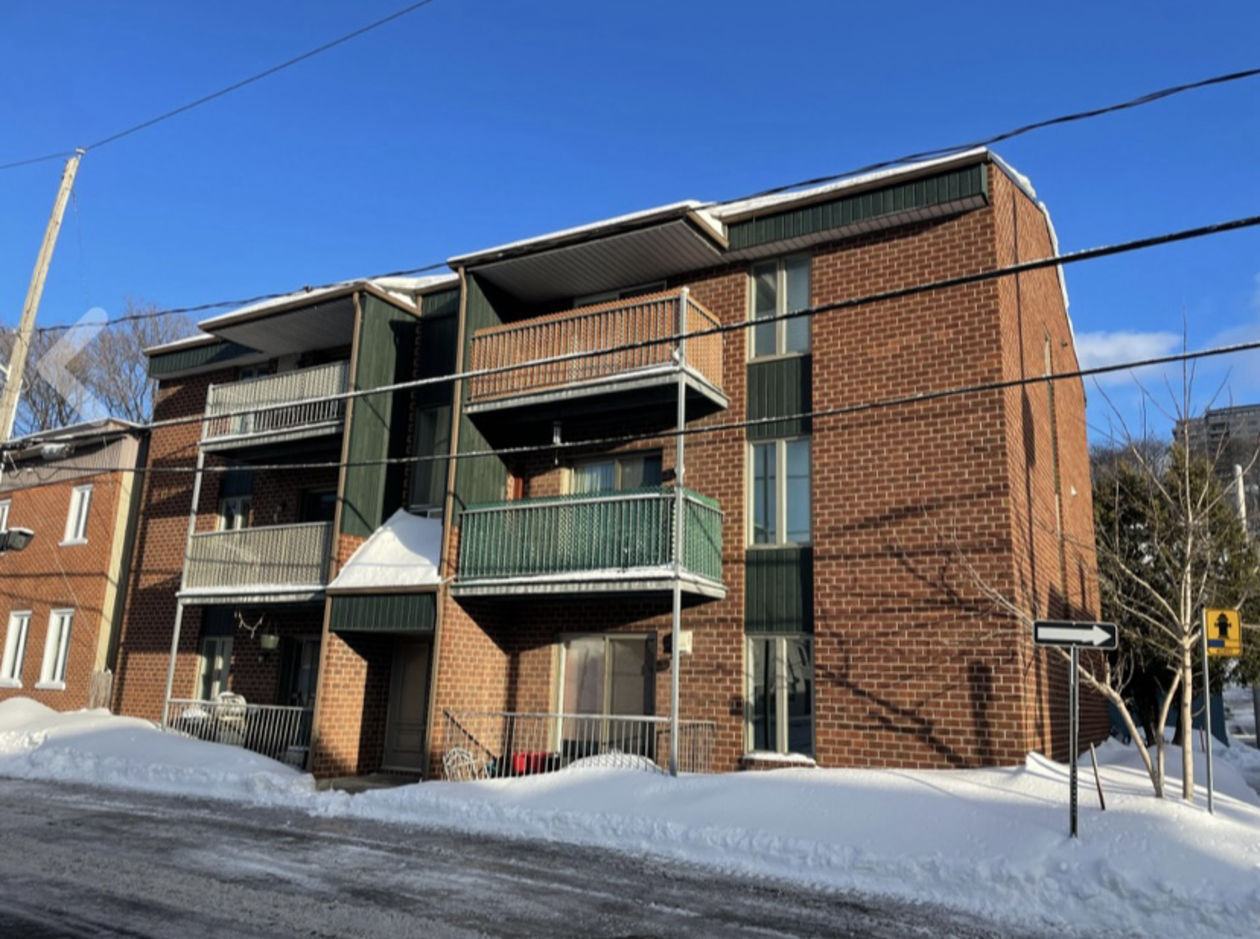545 Rue Christophe-Colomb O — photo 1