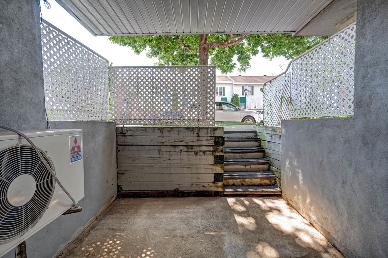 16059 Rue Victoria — photo 3