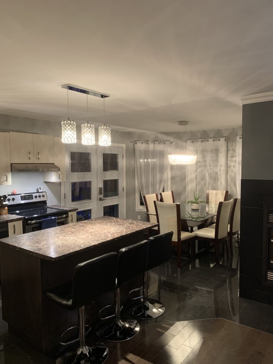 Salle à manger — 194 potvin sud , Hébertville, G8N 1V5, Hébertville