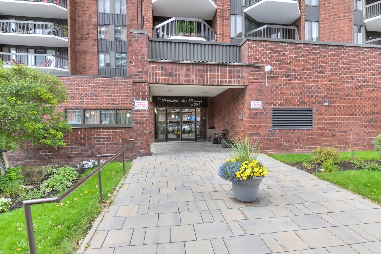 6995 Boul. Gouin E. — photo 1