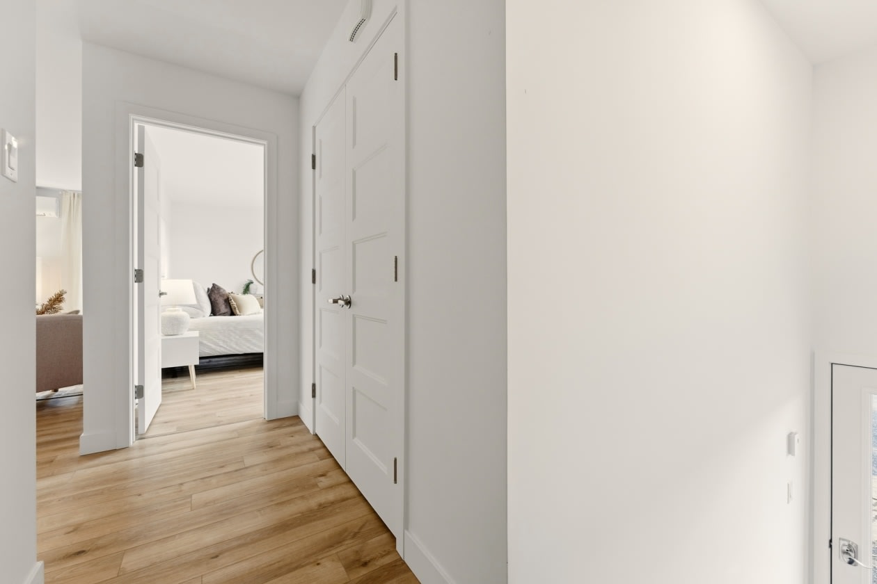 561 Rue du Faubourg — photo 3