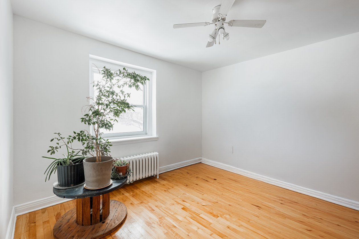 Chambre à coucher — 3680 Rue Broadway, Lachine, H8T 1T3, Lachine