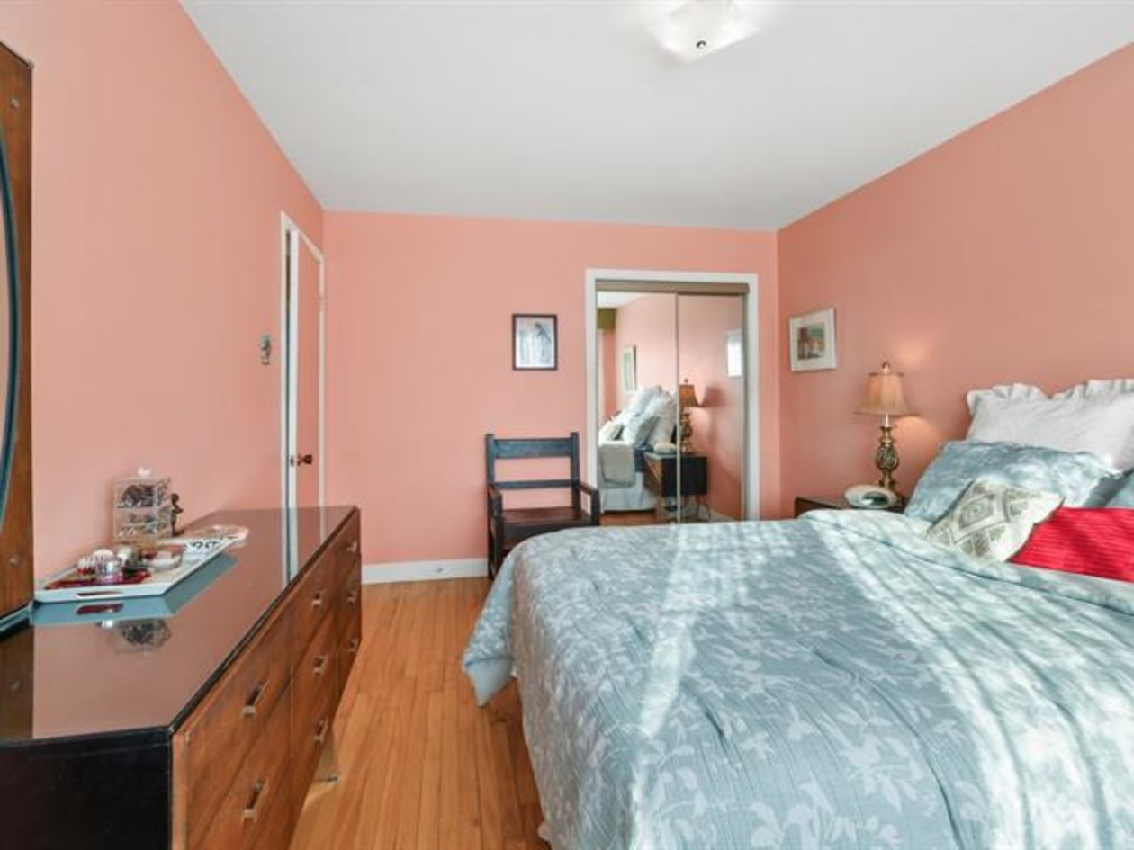 50 Rue Gilmour — photo 3