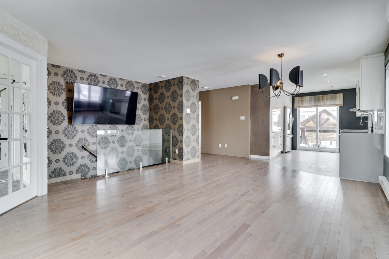 364 Rue Caron — photo 3