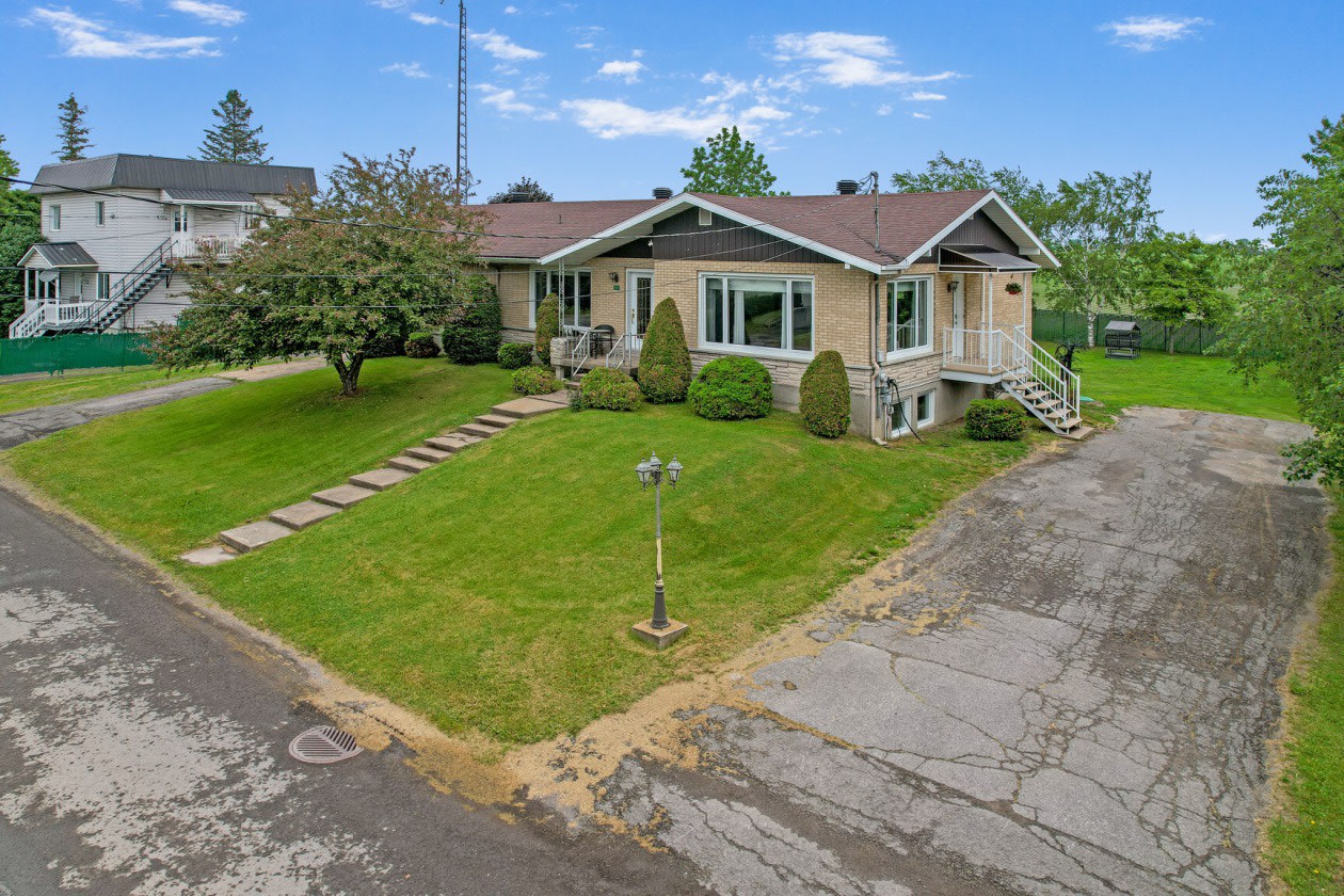 561 Rang Saint-Jacques — photo 1