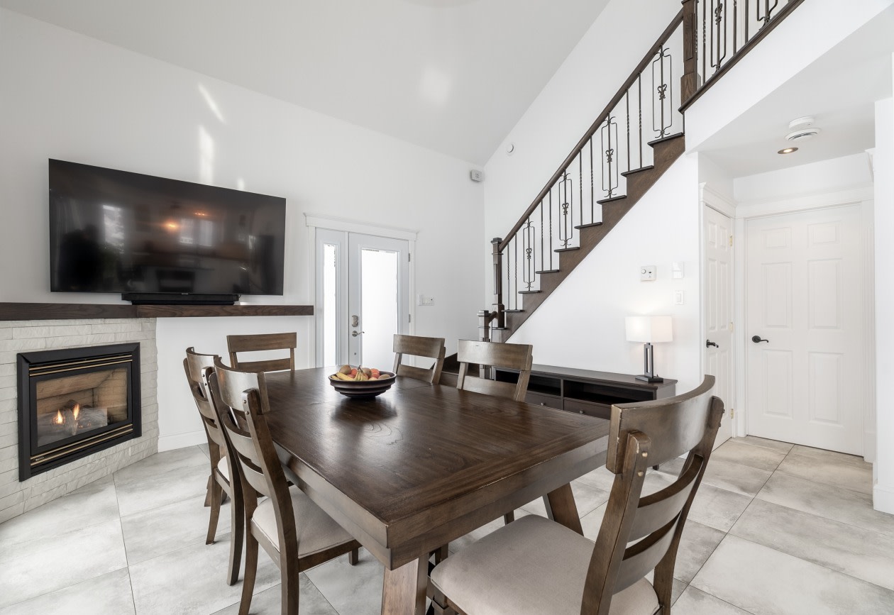 Salle à manger — 7 Av. de la Rivière, Fossambault-sur-le-Lac, G3N 0B8, Fossambault-sur-le-Lac