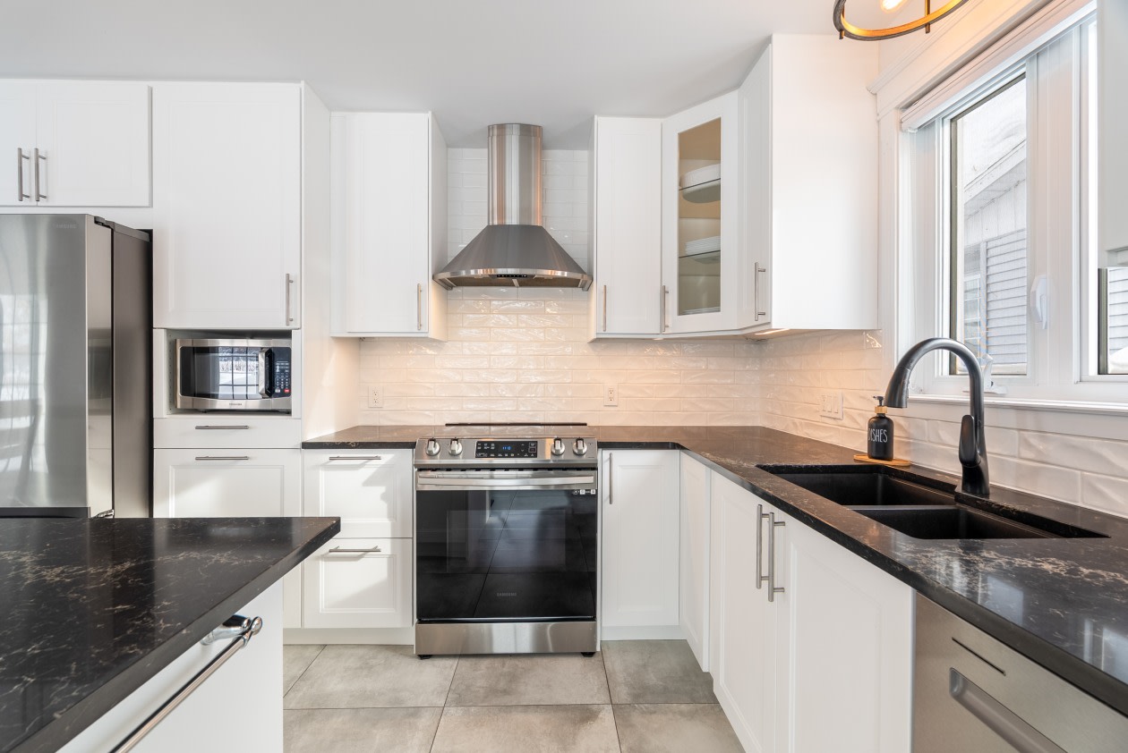 Cuisine — 7 Av. de la Rivière, Fossambault-sur-le-Lac, G3N 0B8, Fossambault-sur-le-Lac