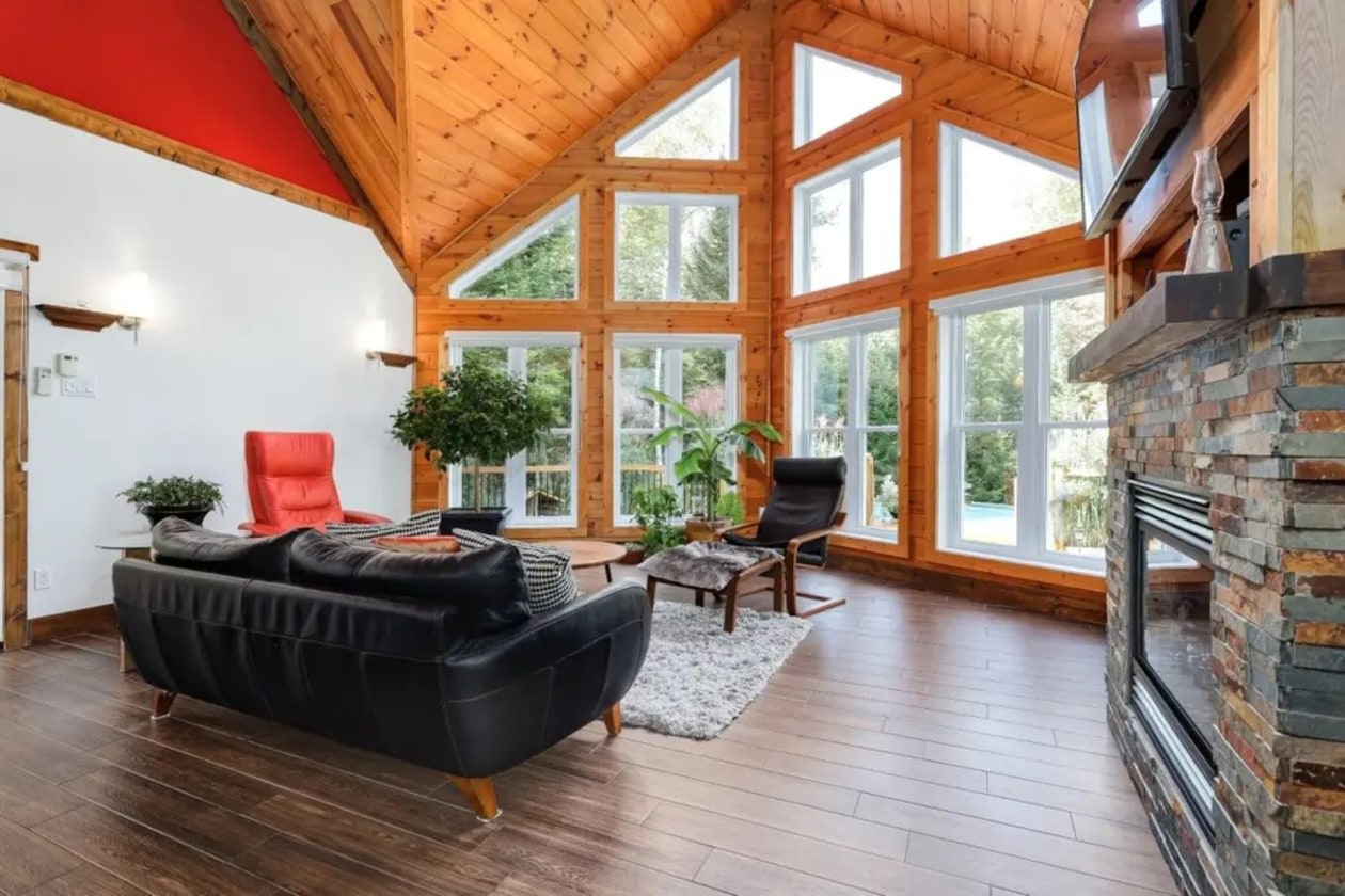 Salon — 6850 Croissant du Sommet , Rawdon, J0K 1S0, Rawdon