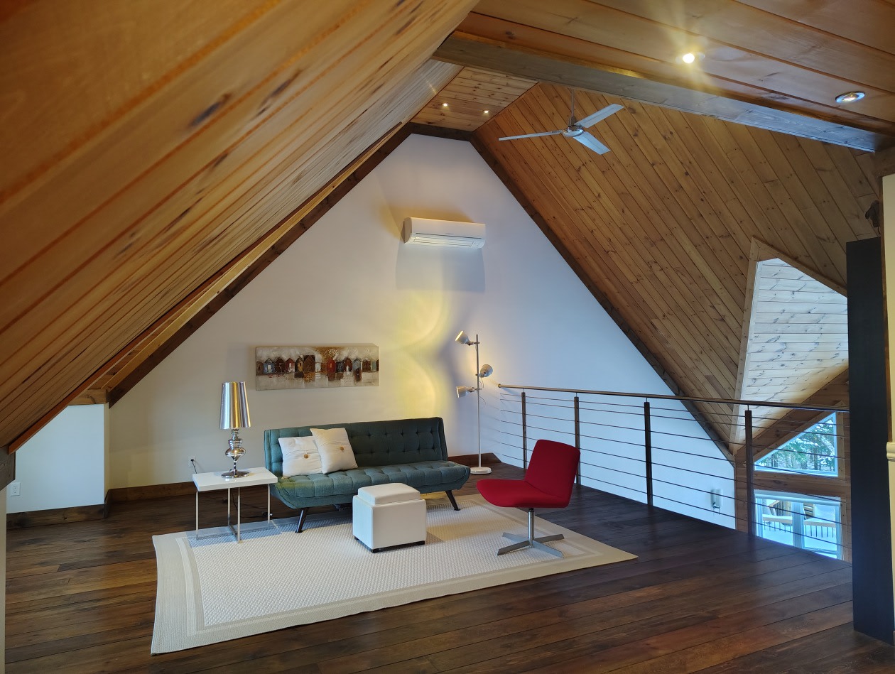 Mezzanine — 6850 Croissant du Sommet , Rawdon, J0K 1S0, Rawdon