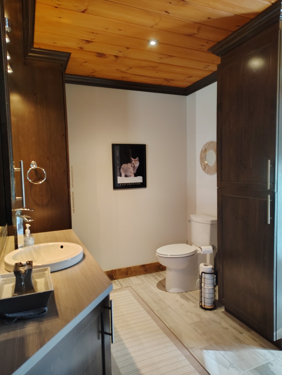 Salle de bains — 6850 Croissant du Sommet , Rawdon, J0K 1S0, Rawdon