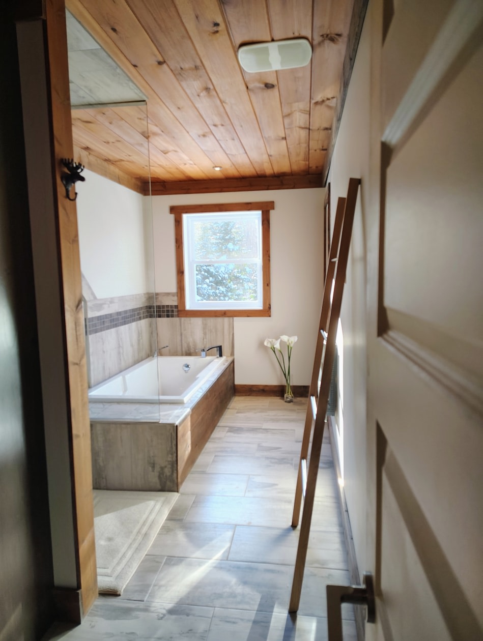 Salle de bains — 6850 Croissant du Sommet , Rawdon, J0K 1S0, Rawdon