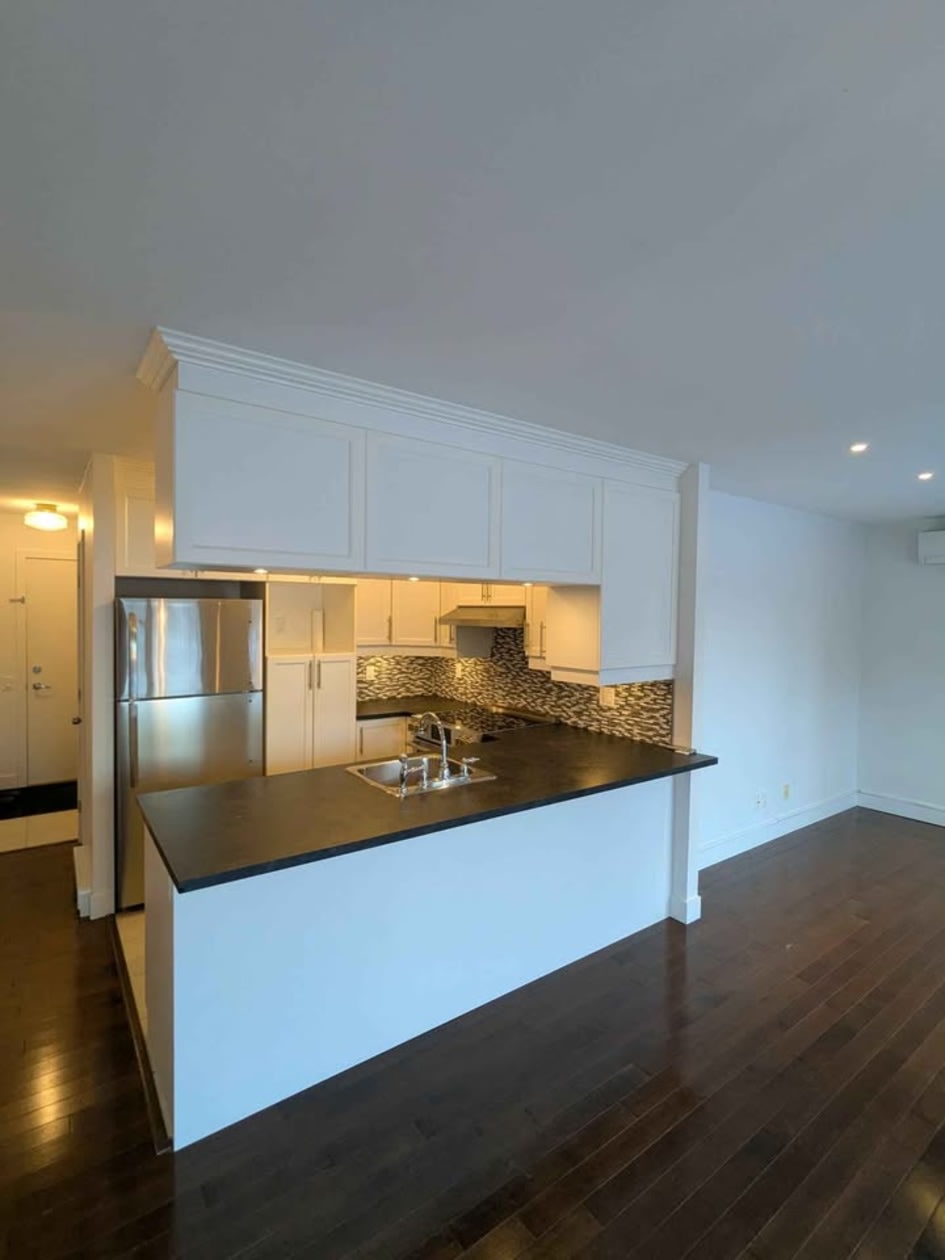 Photo 12 — 2580 Chem. Sainte-Foy, 208, Québec, G1V 1T9, Québec