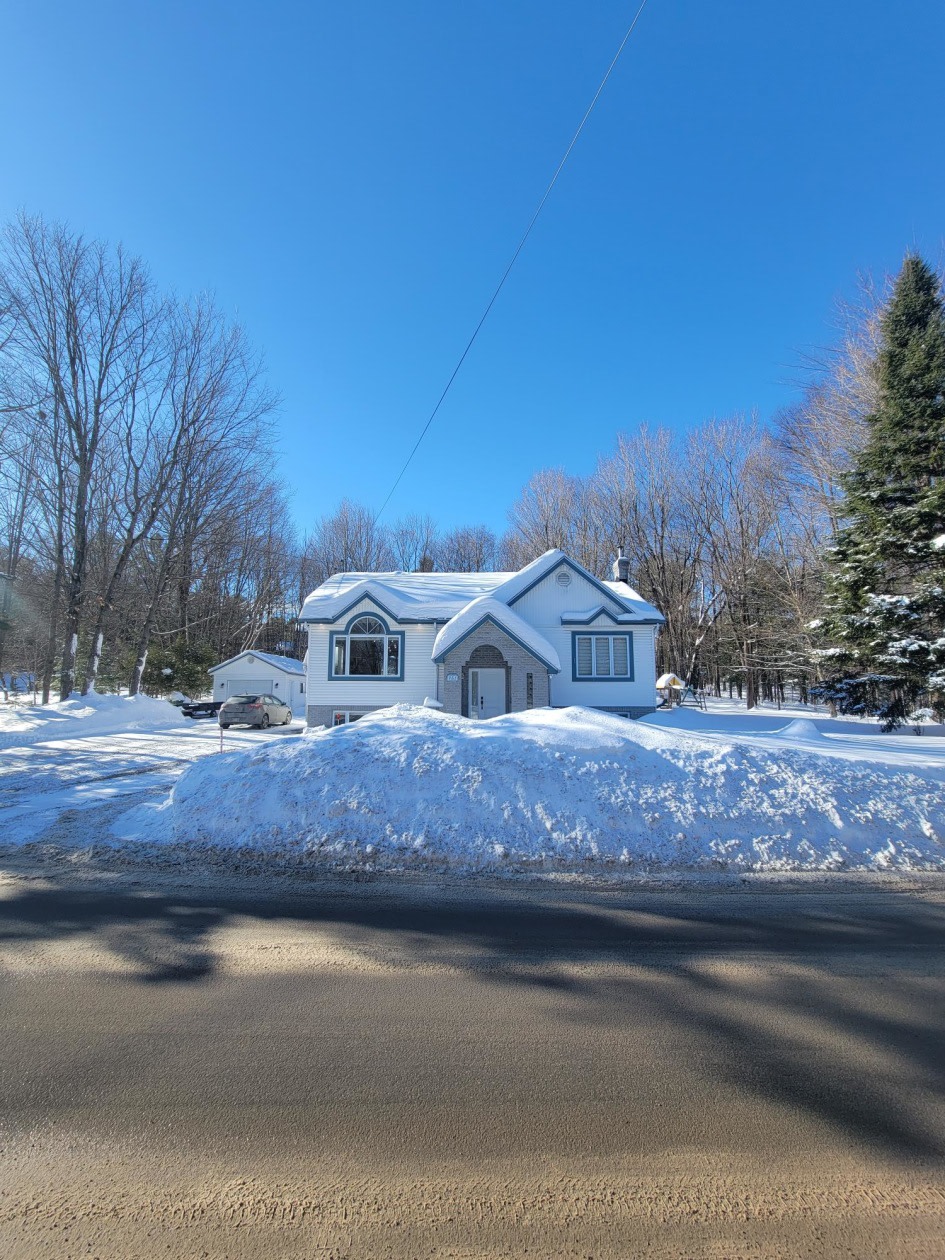 1151 Rue Langlois