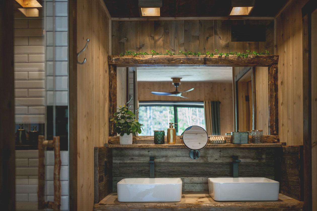 Salle de bains — 80 Rue du Soleil-Couchant, La Malbaie, G5A 0H3, La Malbaie