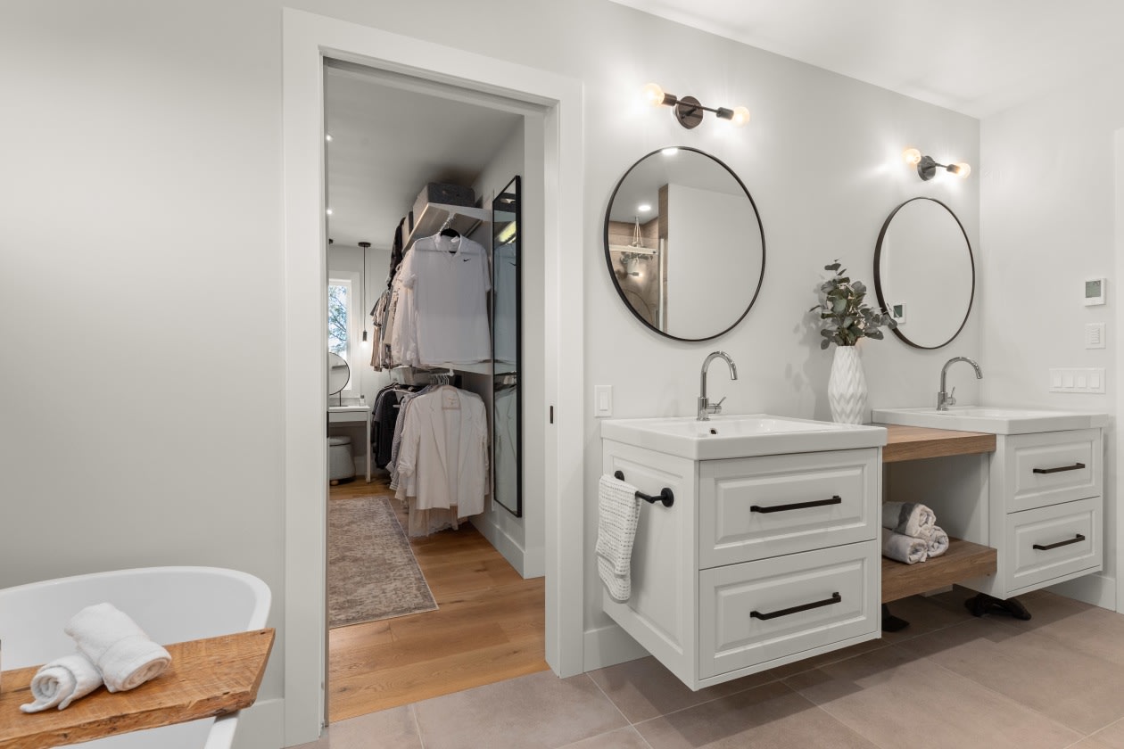 Salle de bains — 2582 Chem. Bellerive, Carignan, J3L 4J9, Carignan
