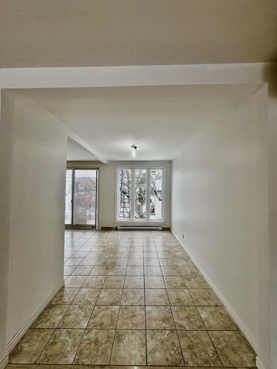 Photo 9 — 2458-2462 Av. Montclair, Montreal, h4b 2j1, Montreal
