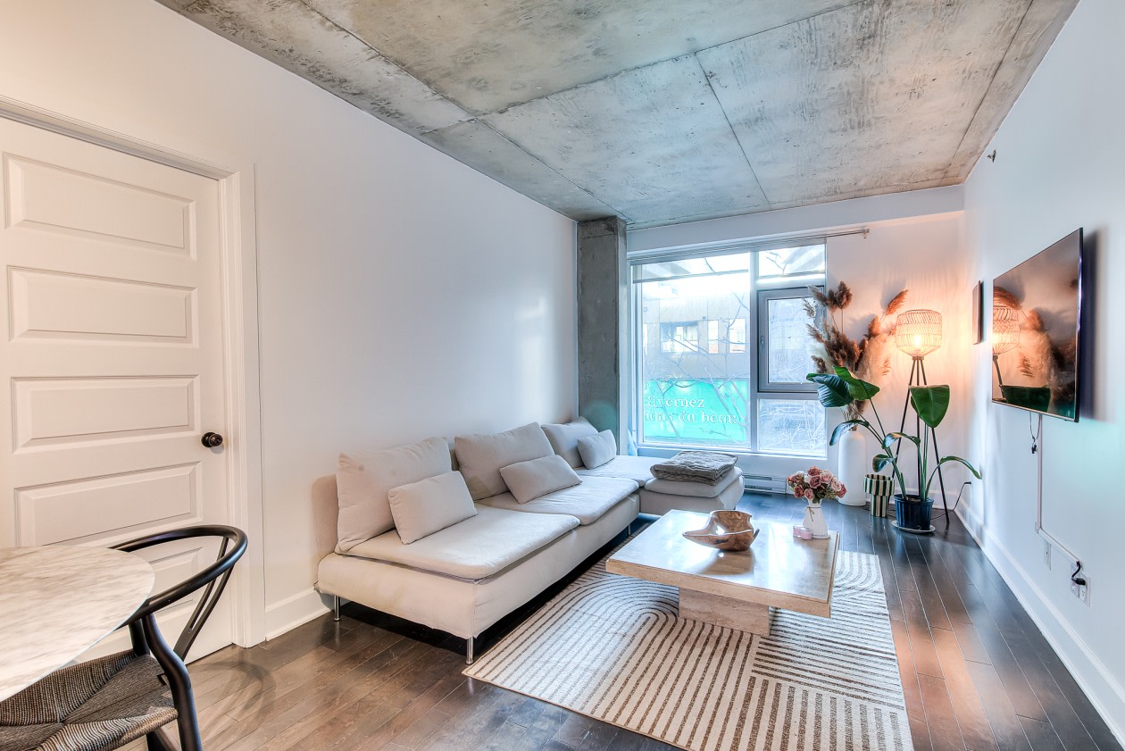 Chambre à coucher — 1045 Rue Wellington, 211, Montréal, H3C 1V6, Montréal