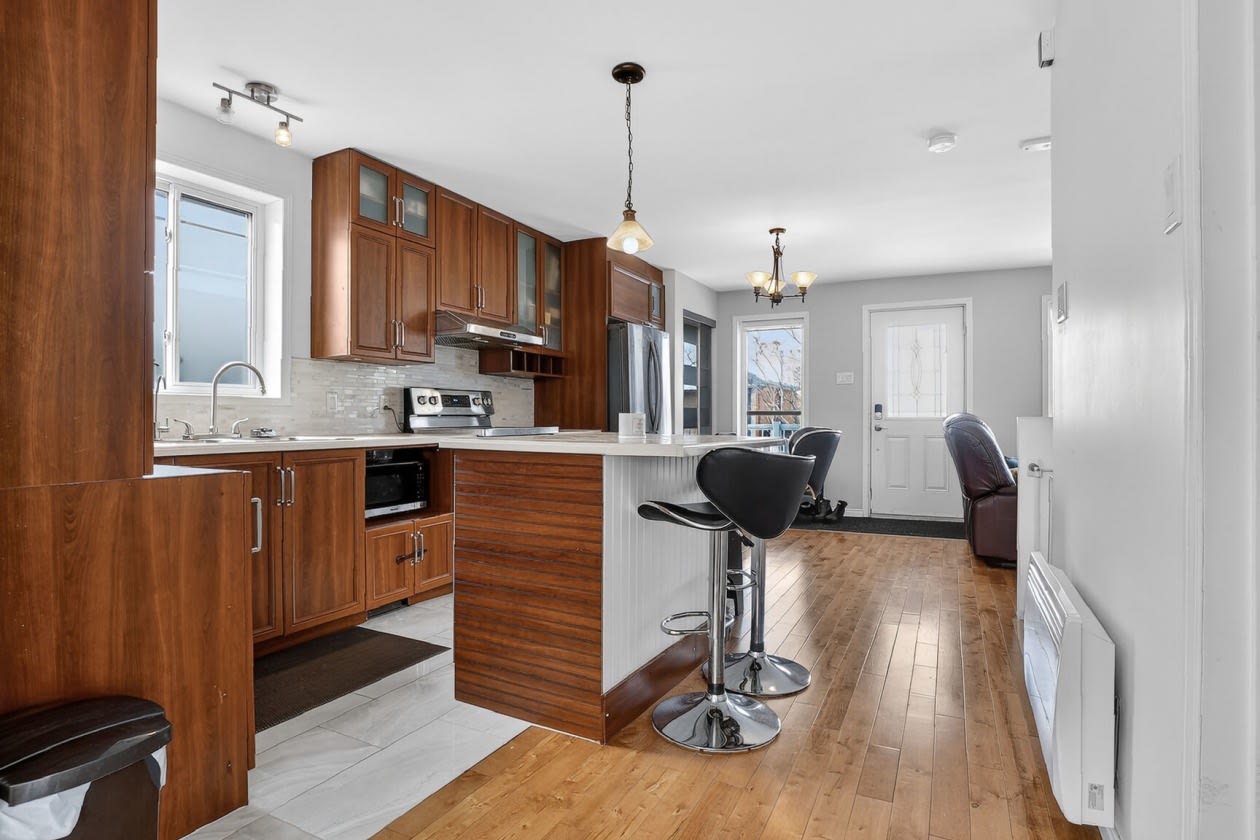 Photo 5 — 184 Rue Montcalm, Longueuil, J4J 2K6, Longueuil