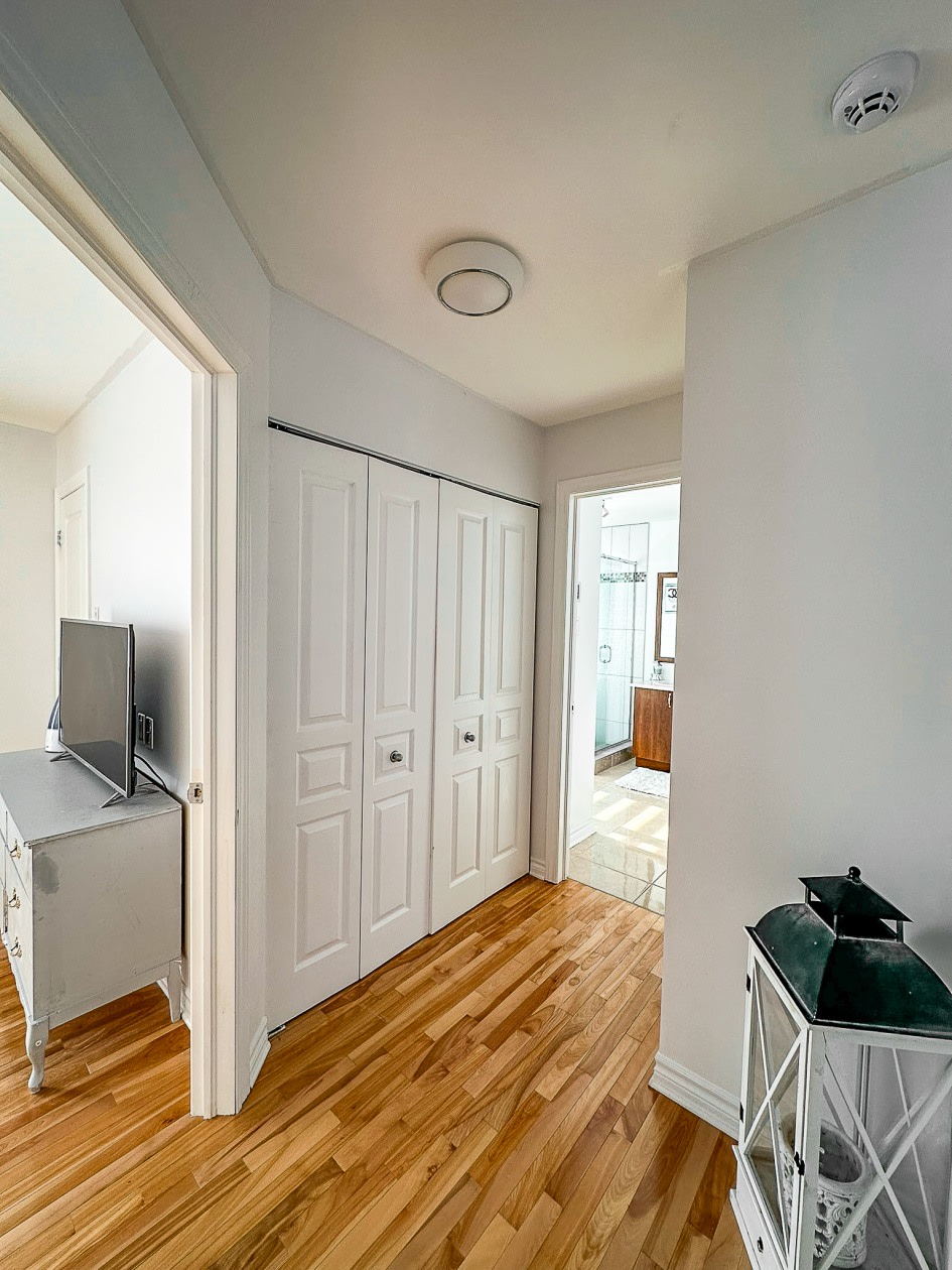 Corridor — 3515 Rue Des Fadets, Saint-Hubert, J3Y 0H2, Saint-Hubert