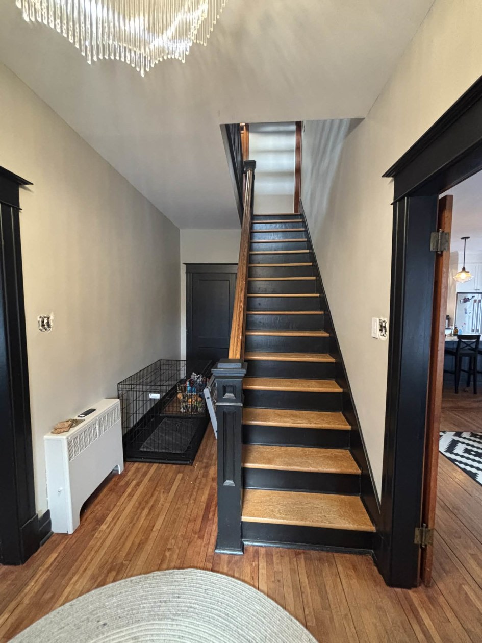 Escalier — 28 Rue de l'Église N., Lacolle, J0J 1J0, Lacolle