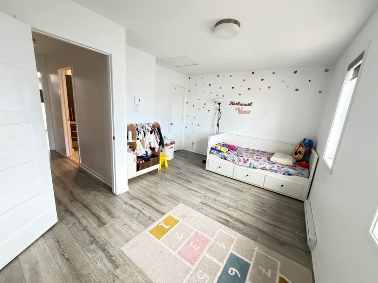 Chambre à coucher — 4-816 Rue Notre-Dame, 4, Saint-Sulpice, J5W 3W5, Saint-Sulpice