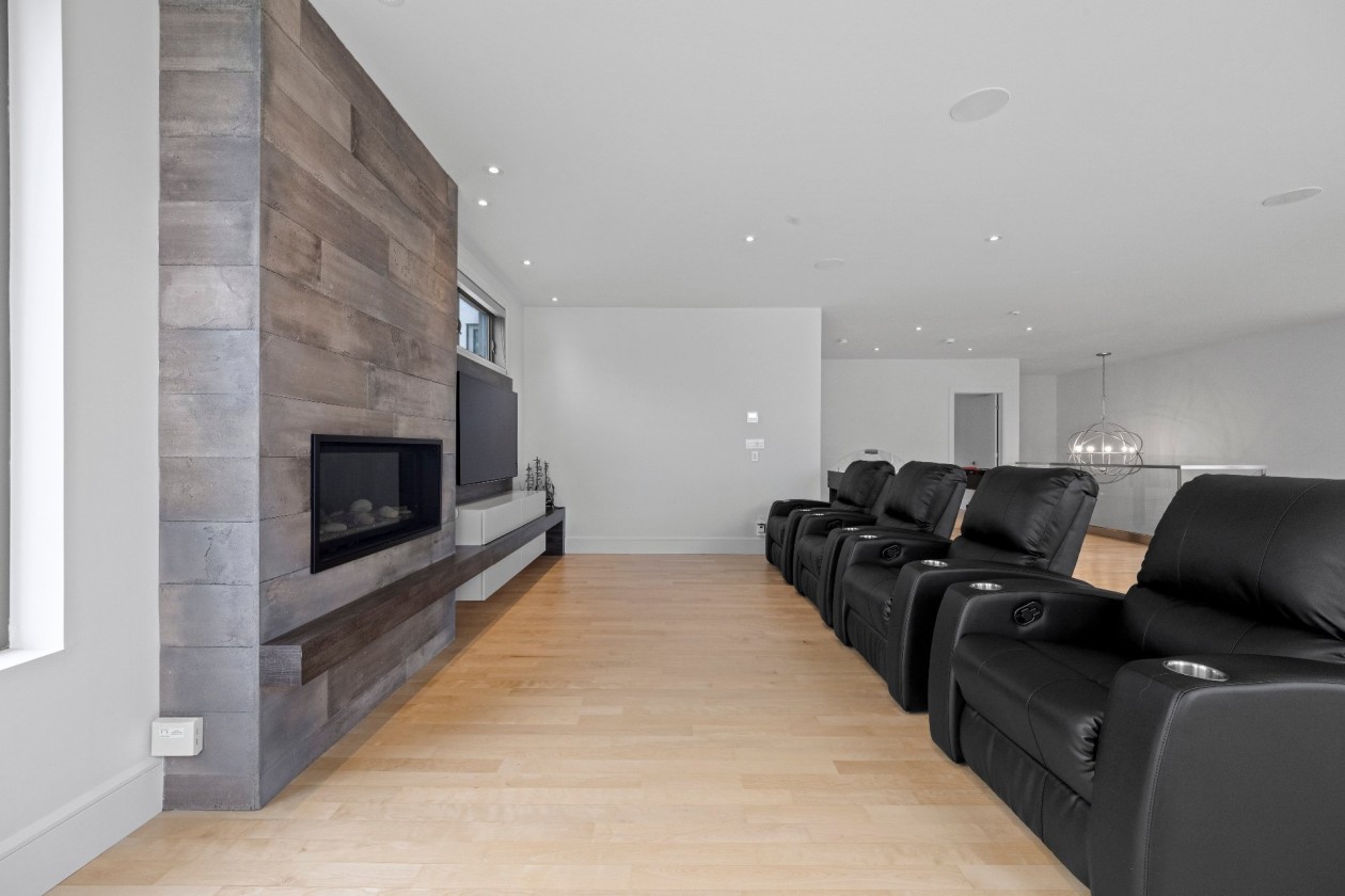 Salle familiale — 210, Ch. de la Rive-Boisée, Saint-Ignace-de-Loyola, J0K2P0, Saint-Ignace-de-Loyola