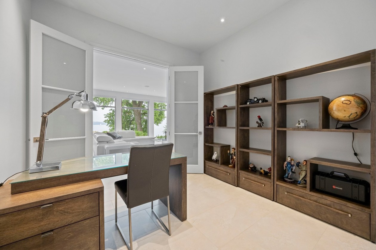 Bureau — 210, Ch. de la Rive-Boisée, Saint-Ignace-de-Loyola, J0K2P0, Saint-Ignace-de-Loyola