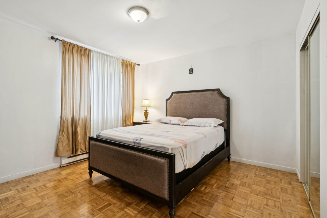 Chambre à coucher principale — 12Z, Rue Marchand, Saint-Constant, J5A1B3, Saint-Constant