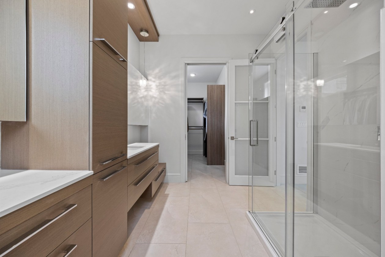 Salle de bains — 210, Ch. de la Rive-Boisée, Saint-Ignace-de-Loyola, J0K2P0, Saint-Ignace-de-Loyola