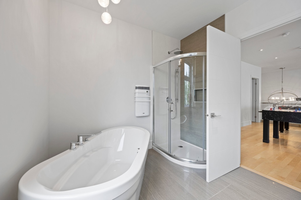 Salle de bains — 210, Ch. de la Rive-Boisée, Saint-Ignace-de-Loyola, J0K2P0, Saint-Ignace-de-Loyola