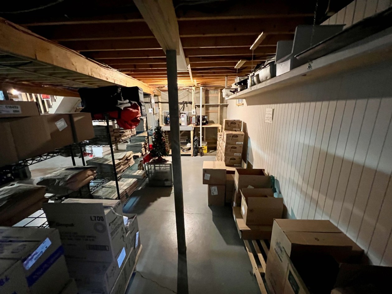 Sous-sol — 410, Av. St-Rédempteur, Matane, G4W1K9, Matane