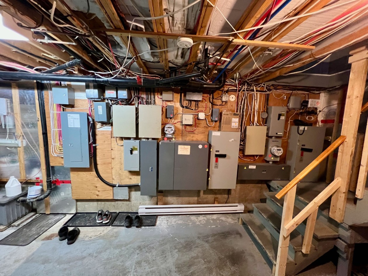 Sous-sol — 410, Av. St-Rédempteur, Matane, G4W1K9, Matane